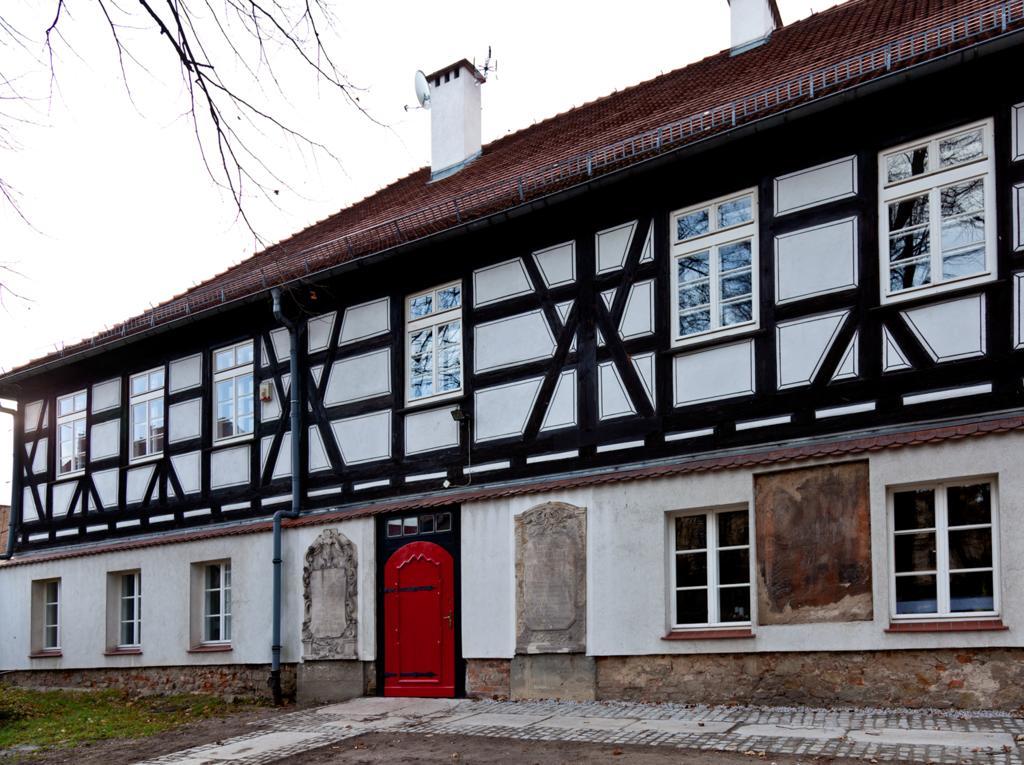 Barokowy Zakatek Acomodação com café da manhã Świdnica Exterior foto